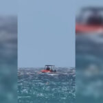 Βίντεο: Επιχείρηση διάσωσης σέρφερ στην Τήνο