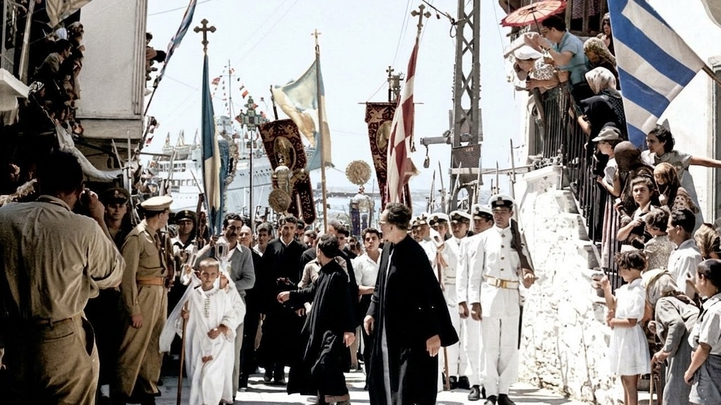Λεπτομέρεια από λιτανεία στον παλιό δρόμο της Παναγίας στην Τήνο