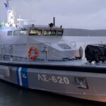 Διακομιδή δύο ασθενών από την Τήνο στη Σύρο με περιπολικό του Λιμενικού