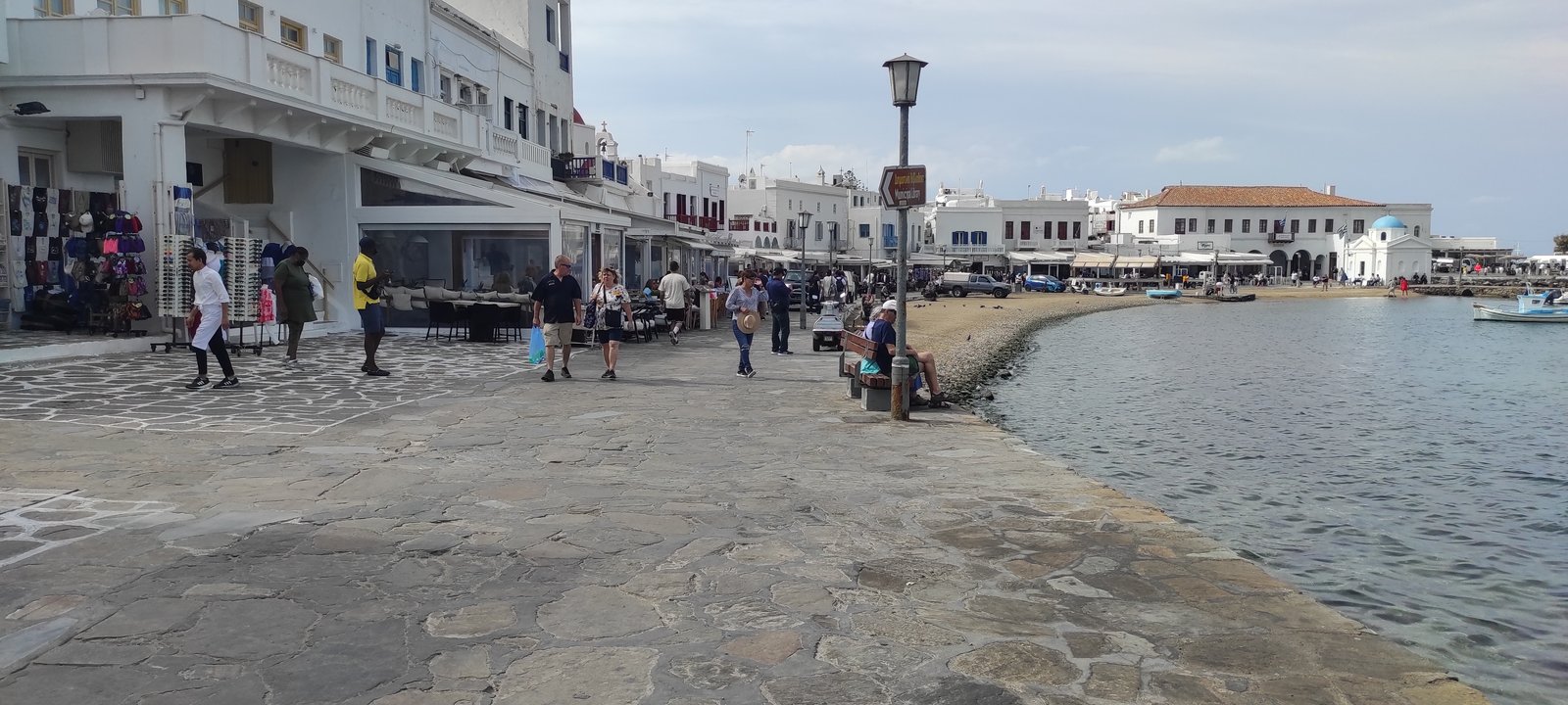 Η παραλιακή της Μυκόνου