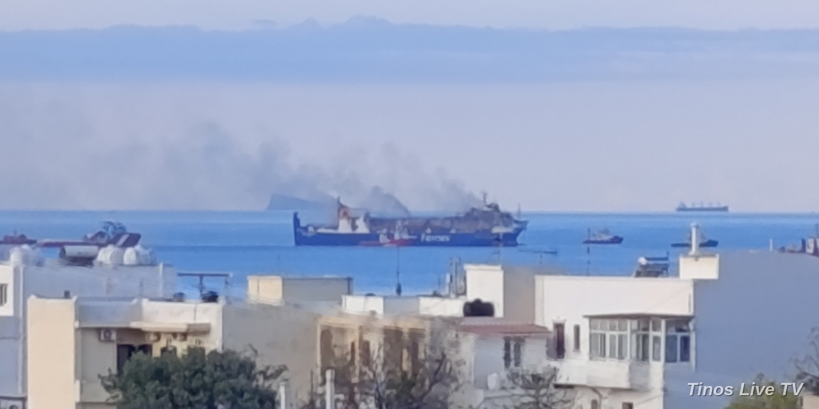 Το BLUE CARRIER 2 αργοκαίει ανοιχτά της Τήνου το πρωί του Σαββάτου 26 Σεπτεμβρίου 2026