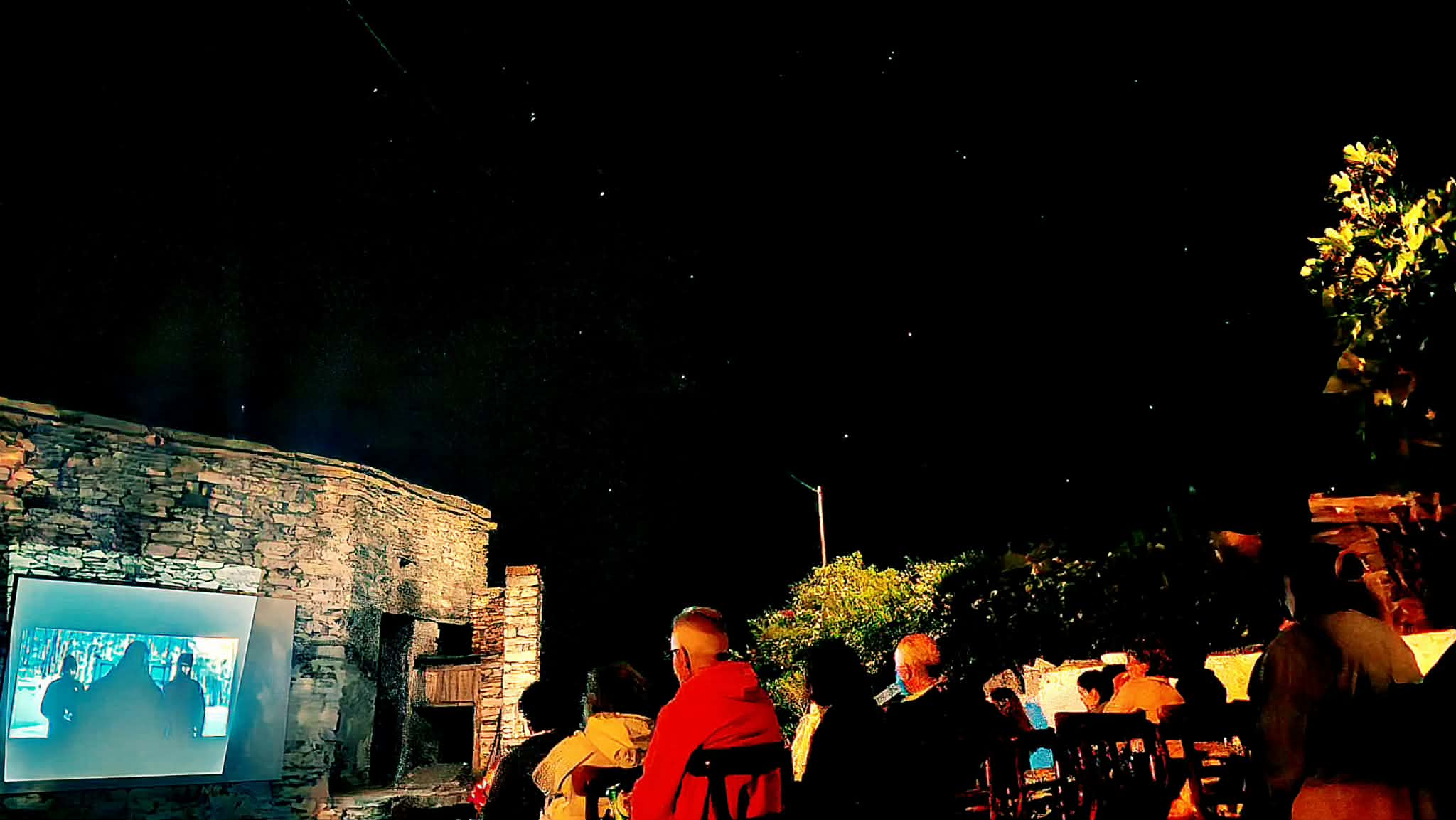 Κινηματογραφικές προβολές στην πλατεία Τζάδου, Σάββατο 5/9/2026. Φωτό: Γιώργος Βιδάλης