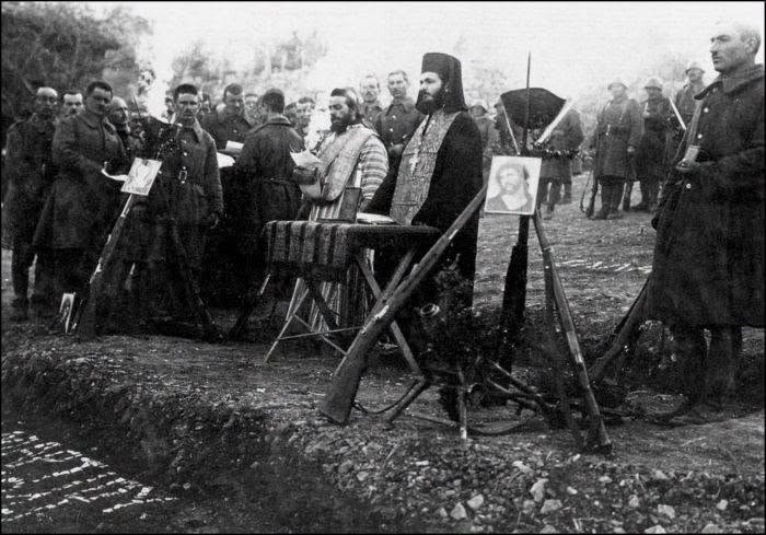 Θεία Λειτουργία στο μέτωπο, 1940–41