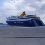 Το «Θεολόγος Π.» ως την Παρασκευή, το «Μπλου Σταρ Δήλος» το Σάββατο, το «Μπλου Σταρ Πάρος» την Κυριακή: τα δρομολόγια Πειραιάς – Τήνος 12 – 18/10/2026