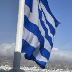 Ακυρώνεται η αυριανή παρέλαση στην Τήνο: «κόκκινος συναγερμός» σε όλο το Νότιο Αιγαίο — έκτακτο της ΕΜΥ, βροχές και βοριάς, τι γίνεται με τα πλοία