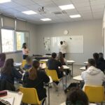 «Πριν φτάσει ο κόμπος στο χτένι»: έλεγχος και πιστοποίηση για κάθε σχολείο της χώρας, όπως στα ιδιωτικά