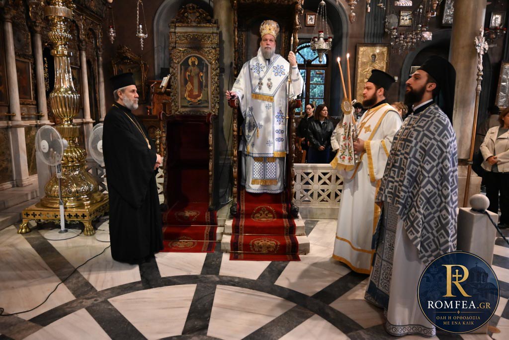 Θεία Λειτουργία στη Μεγαλόχαρη με τον Μητροπολίτη Νέας Ιωνίας