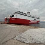 Ξανά στη θάλασσα ο «Θεολόγος Π.», κανονικά τα πλοία σήμερα — βροχές από το βράδυ και το Σάββατο, ηρεμία την Κυριακή