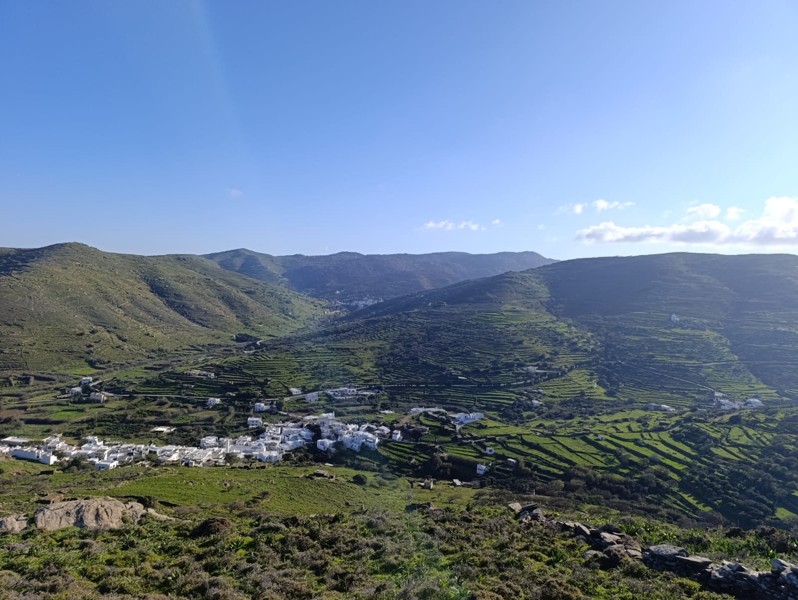 Καλλονή και Καρκάδος από το Κλείσμα, Τήνος